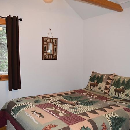 Cantwell Backwoods Lodge מראה חיצוני תמונה