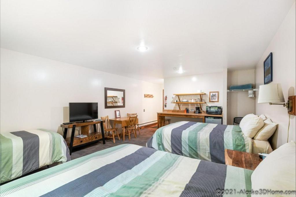 Cantwell Backwoods Lodge מראה חיצוני תמונה