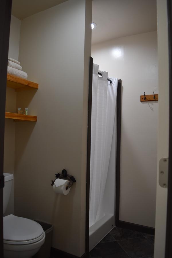 Cantwell Backwoods Lodge מראה חיצוני תמונה
