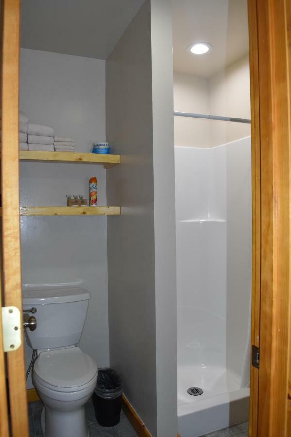 Cantwell Backwoods Lodge מראה חיצוני תמונה